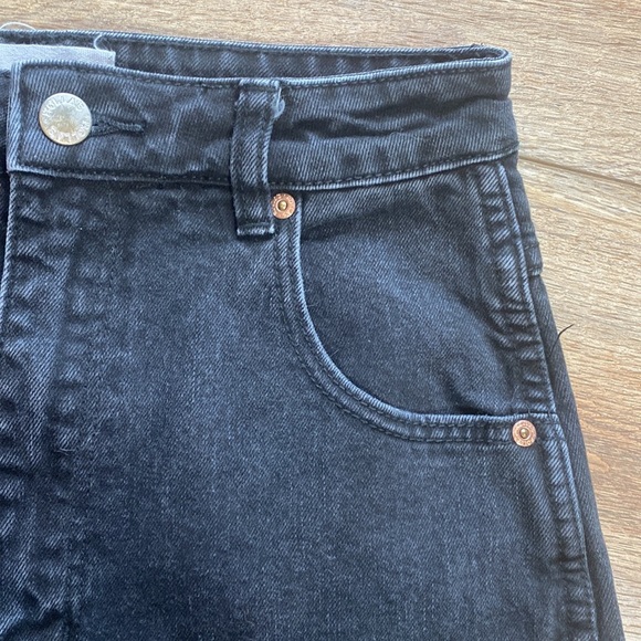 Rolla’s ELLE Super High Rise Relaxed Black jeans - Picture 7 of 13